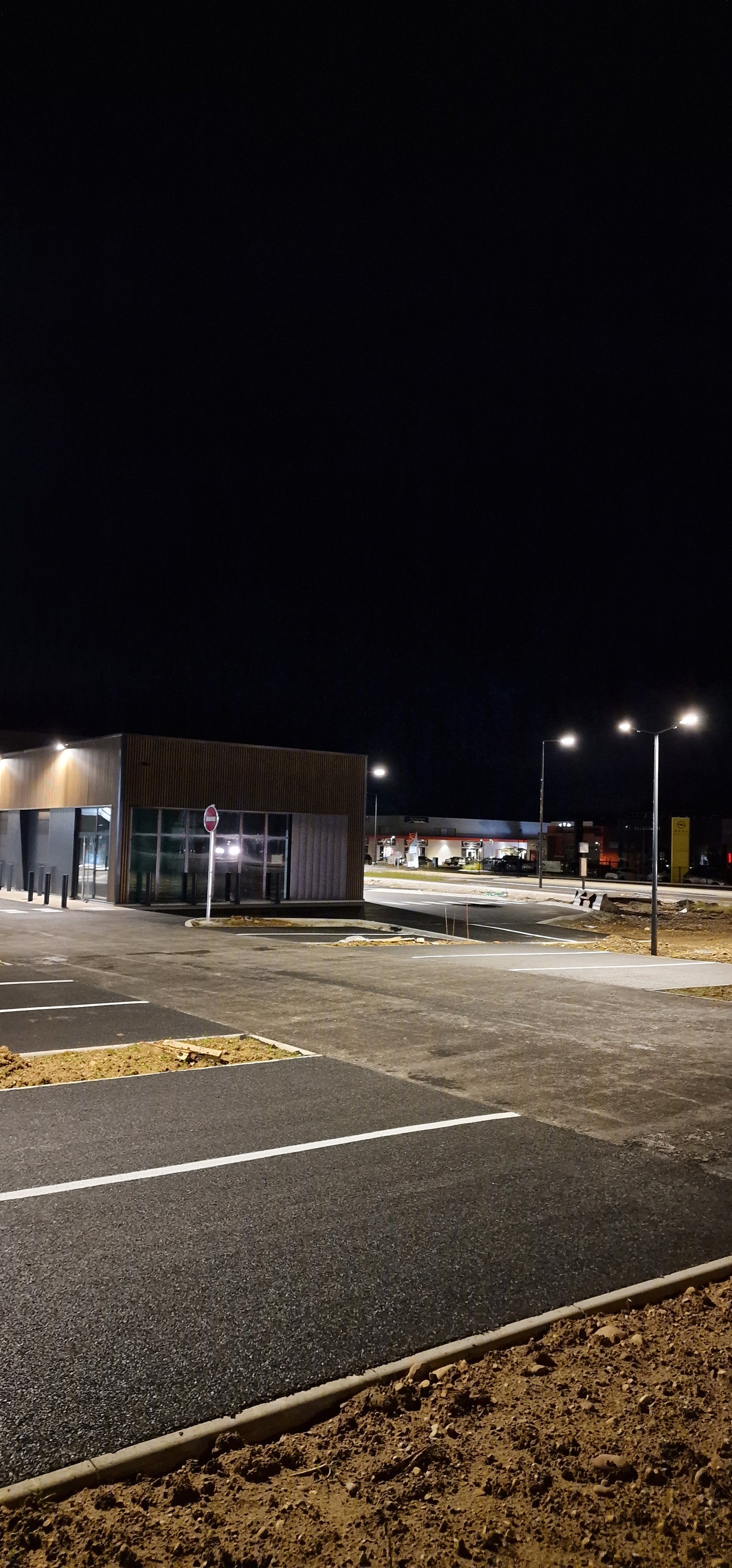 LUNA Eclairage routier, Parking et résidentiel