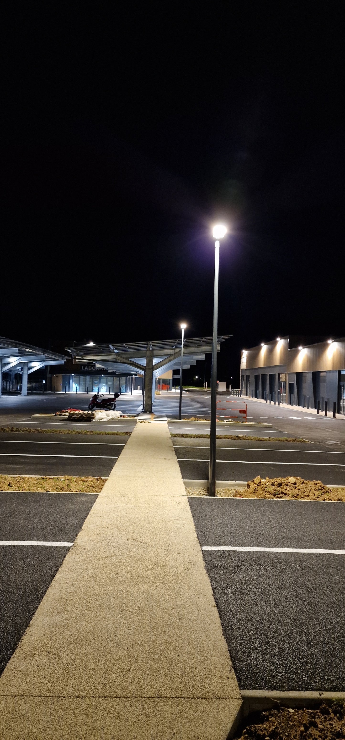 LUNA Eclairage routier, Parking et résidentiel